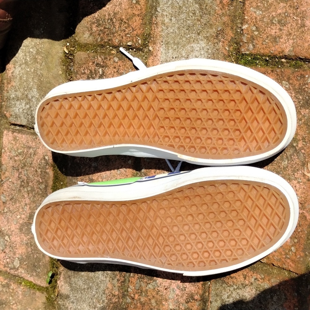 Vans Sneakers - Picture 11 of 12